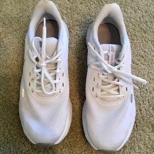 Nike Revolution Sneakers 10